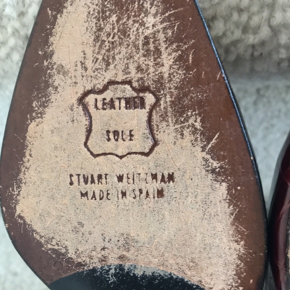 Rare Vintage Stuart Weitzman Crocodile Patent Leather Pumps with Gold Accents - Picture 15 of 17